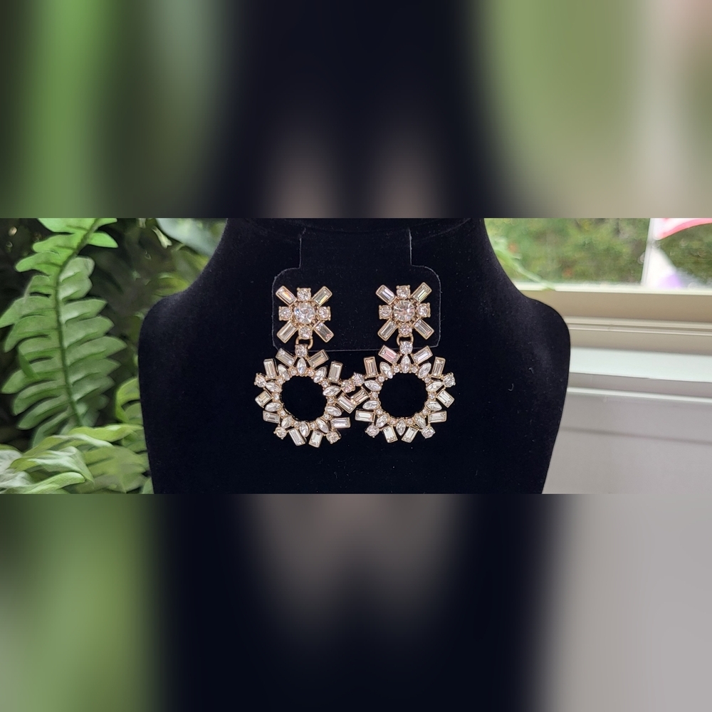 Rhinestone Circle Drop Statement Earrings / Pierced - Picture 4 of 7